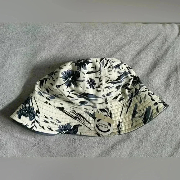 🆕Adult | Reversible Bucket Hat - Picture 4 of 11